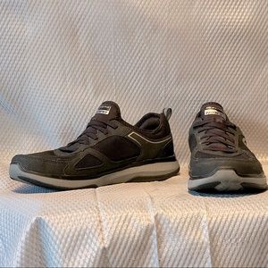 Mens Skechers Trainers in Black